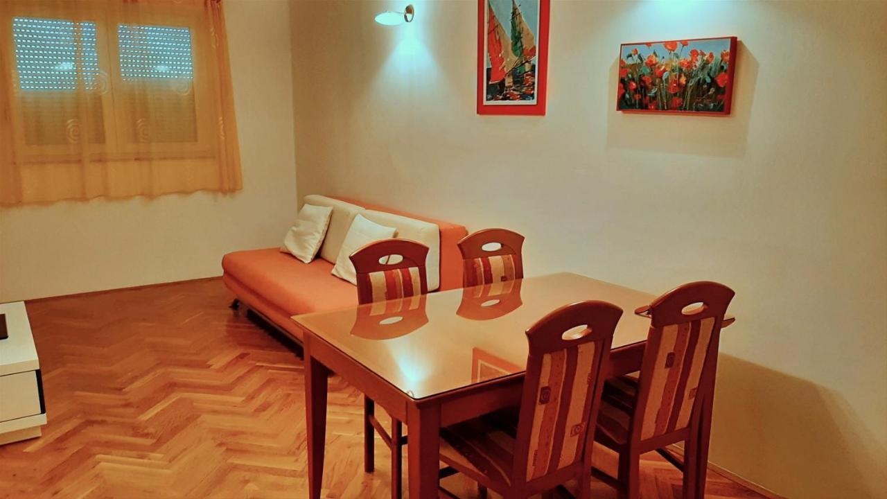 Apartment Jen Omiš Exteriér fotografie